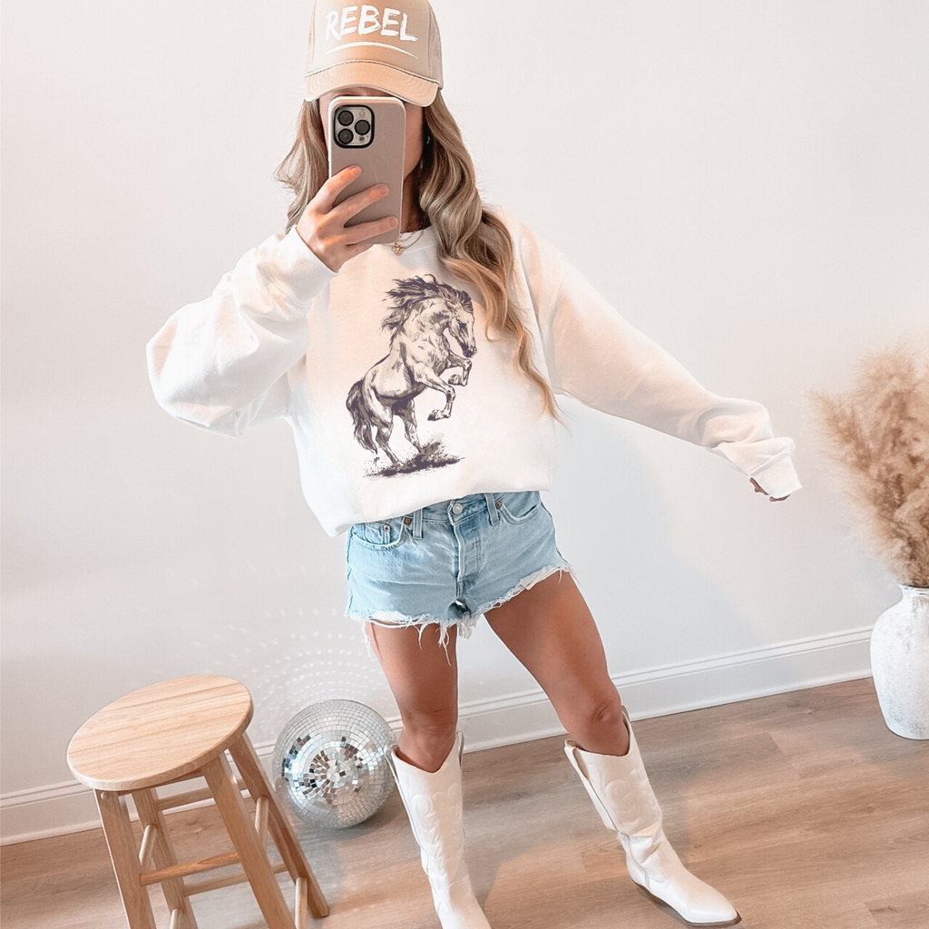 Wild Mustang Graphic Crewneck Sweatshirt